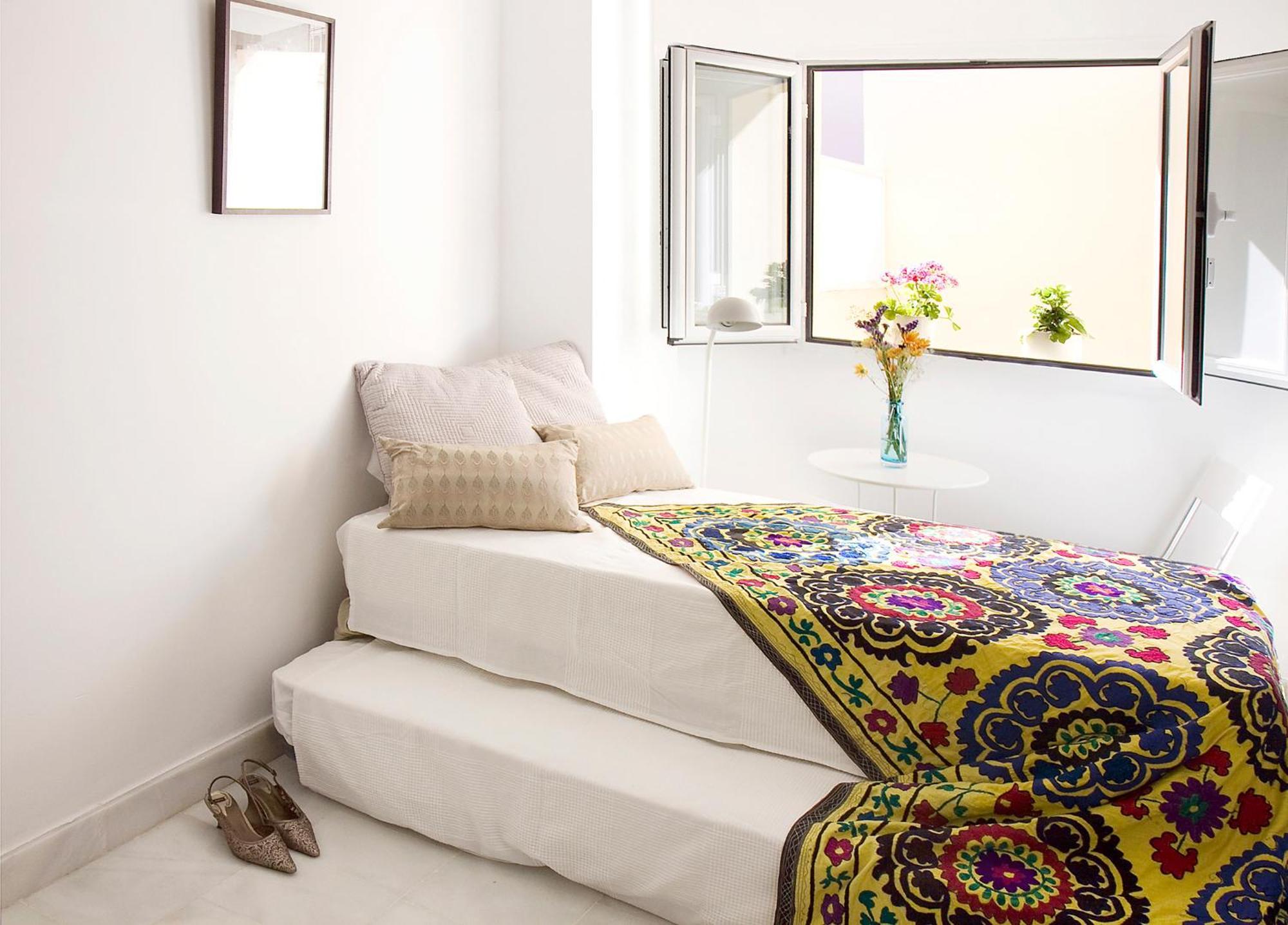 Apartamentos Mariscal Sevilla Exteriör bild