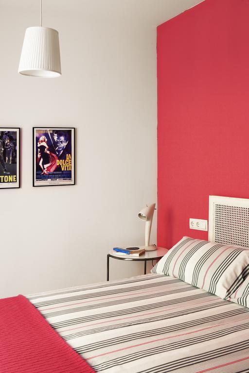 Apartamentos Mariscal Sevilla Exteriör bild