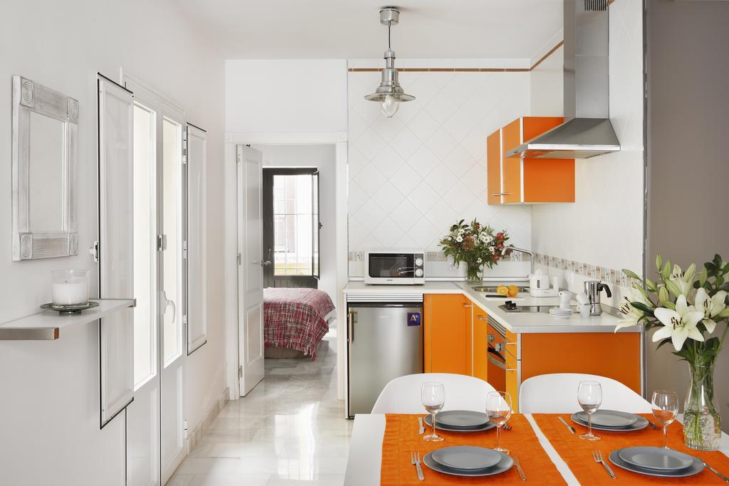 Apartamentos Mariscal Sevilla Rum bild